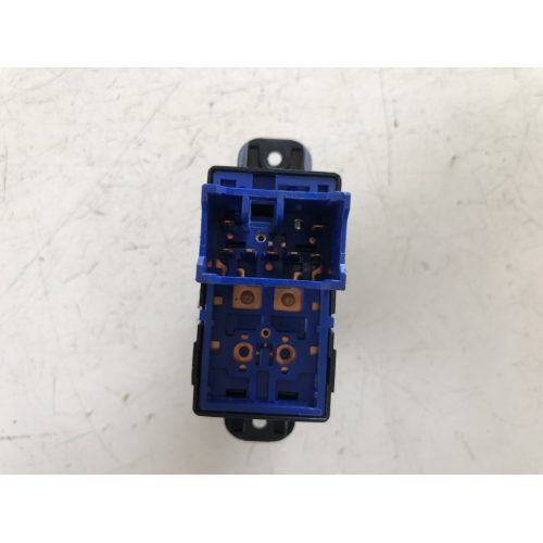 93570-1W010 PULSANTE COMANDO ALZAVETRO KIA RIO 2017