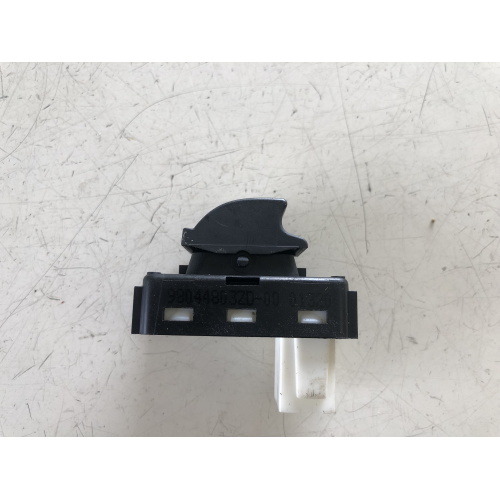 98044803ZD PULSANTE COMANDO ALZAVETRO PEUGEOT 3008 ANNO 2017