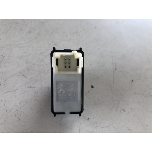 98044803ZD PULSANTE COMANDO ALZAVETRO PEUGEOT 3008 ANNO 2017