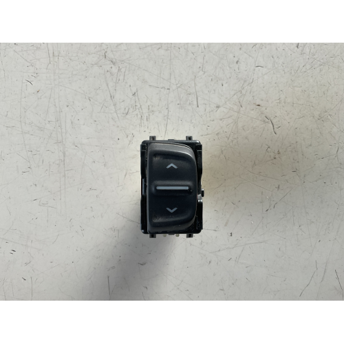 254214937R COMANDO INTERRUTTORE DACIA SANDERO 2015