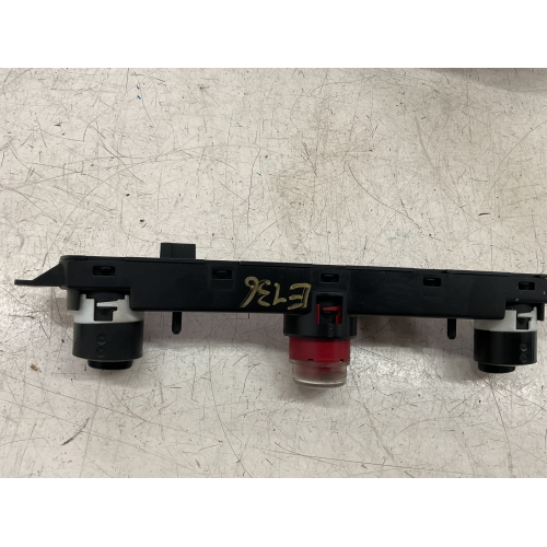 735451110  BLOCCO COMANDI MULTIFUNZIONI PER FIAT 500 (07-12)