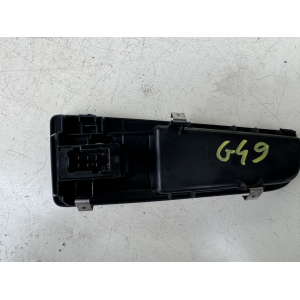 735469705 PULSANTIERA COMANDO ALZAVETRO ANTERIORE DESTRO FIAT GRANDE PUNTO ANNO 2008