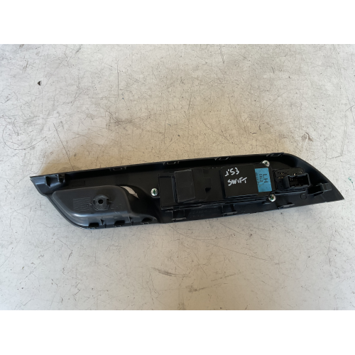 68L2 PULSANTIERA COMANDO ALZAVETRO ANTERIORE SINISTRA SUZUKI SWIFT 1.3 D 55KW 2011 