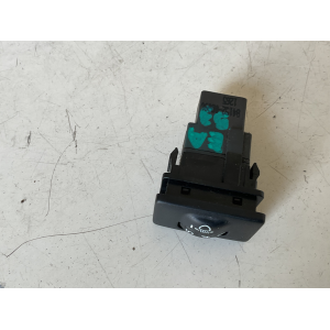 84152-0D090 COMANDO INTERRUTTORE PEUGEOT 108 1.0 B 51KW 2018