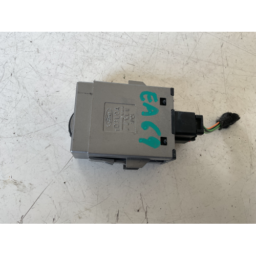 8V4T-19K314-AB 8V4T-19K314-AB COMANDO REGOLAZIONE SEDILE ANTERIORE RISCALDABILE FORD KUGA 2010