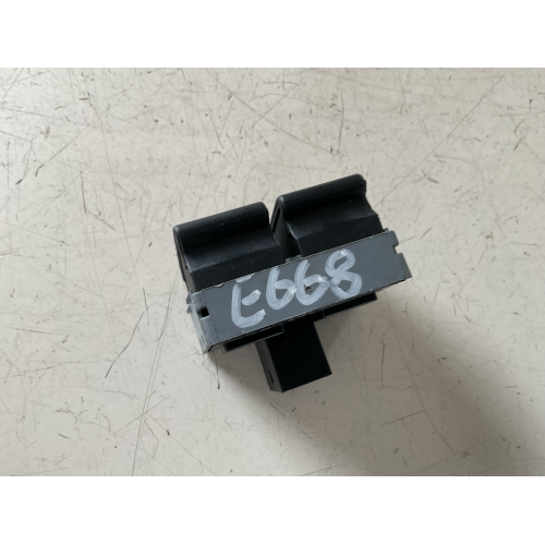 6Q0959858 COMANDO INTERRUTTORE ALZAVETRO VOLKSWAGEN POLO 9N 1.4 B 55KW 2005