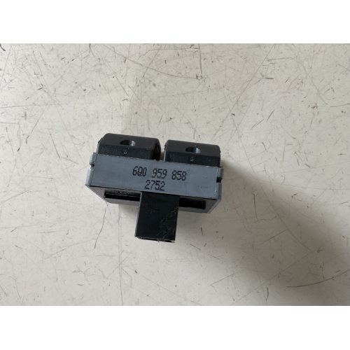 6Q0959858 COMANDO INTERRUTTORE ALZAVETRO VOLKSWAGEN POLO 9N 1.4 B 55KW 2005
