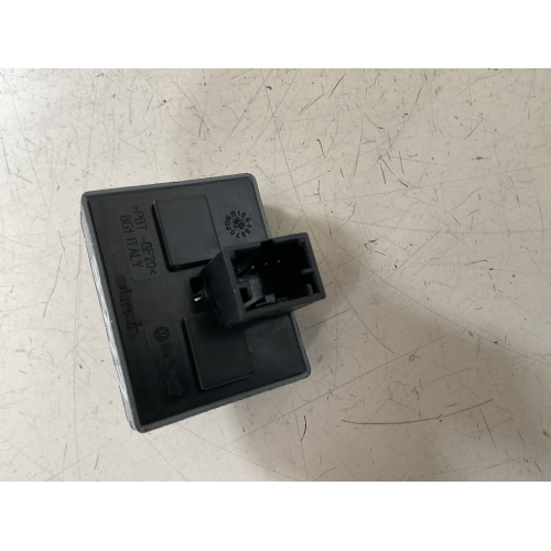 6Q0959858 COMANDO INTERRUTTORE ALZAVETRO VOLKSWAGEN POLO 9N 1.4 B 55KW 2005