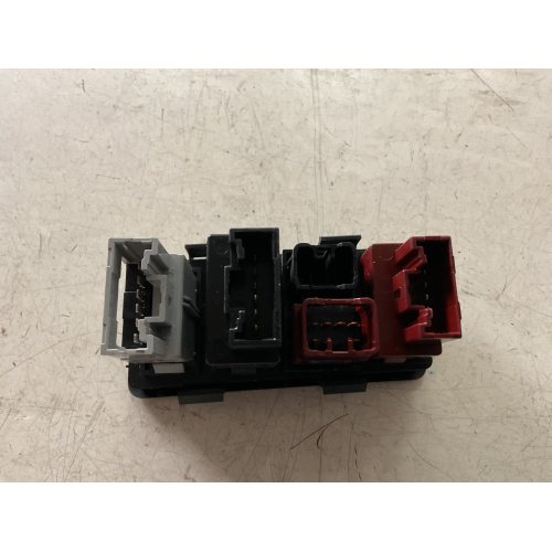 949501K000 COMANDO INTERRUTTORE HYUNDAI IX20 1.4 B 66KW 2014 G4FA 