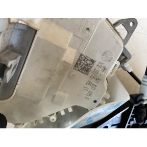 8J1837015F SERRATURA CHIUSURA PORTA ANTERIORE SINISTRA AUDI Q5 2.0 tdi 140kw 190cv 2015