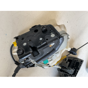 8J1837015F SERRATURA CHIUSURA PORTA ANTERIORE SINISTRA AUDI Q5 2.0 tdi 140kw 190cv 2015