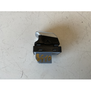 8K09598558 PULSANTE COMANDO ALZAVETRO AUDI Q5 2.0 tdi 140kw 190cv 2015