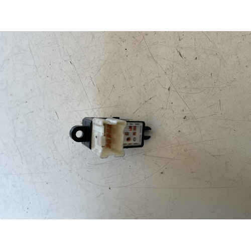 COMANDO INTERRUTTORE ALZAVETRO NISSAN NOTE E12 ANNO 2015