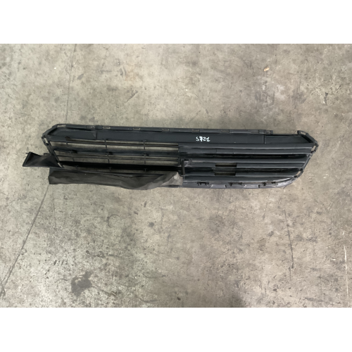 32002162141200100 GRIGLIA PARAURTI ANTERIORE PEUGEOT 108 1.0 B 51KW 2016 1KR