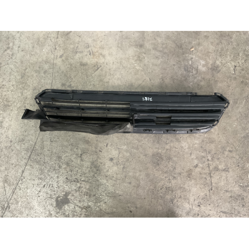 32002162141200100 GRIGLIA PARAURTI ANTERIORE PEUGEOT 108 1.0 B 51KW 2016 1KR