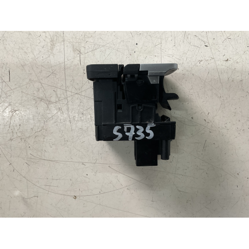 5G2927225B PULSANTE FRENO DI STAZIONAMENTO VOLKSWAGEN GOLF VII (5G1) 2.0 TDI 16V AUT 150CV 2013 5P BERL