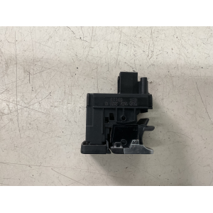 5G2927225B PULSANTE FRENO DI STAZIONAMENTO VOLKSWAGEN GOLF VII (5G1) 2.0 TDI 16V AUT 150CV 2013 5P BERL