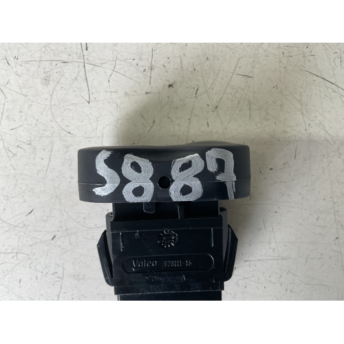 E23111-15 COMANDO INTERRUTTORE DACIA SANDERO 1.5 D 65KW 2011