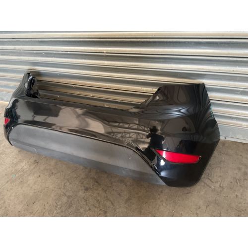 PARAURTI POSTERIORE FORD FIESTA ANNO 2010 3 PORTE