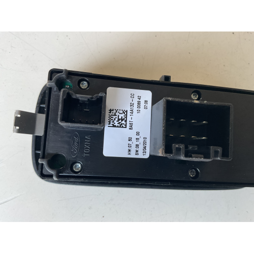 8A6T-14A132-CC PULSANTIERA COMANDO ALZAVETRO ANTERIORE SINISTRO FORD FIESTA  2011