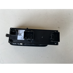 8A6T-14A132-CC PULSANTIERA COMANDO ALZAVETRO ANTERIORE SINISTRO FORD FIESTA  2011