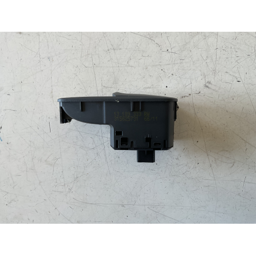 13189333 RW Pulsantiera alzavetro ant dx Opel Corsa D dal 2006 al 2014
