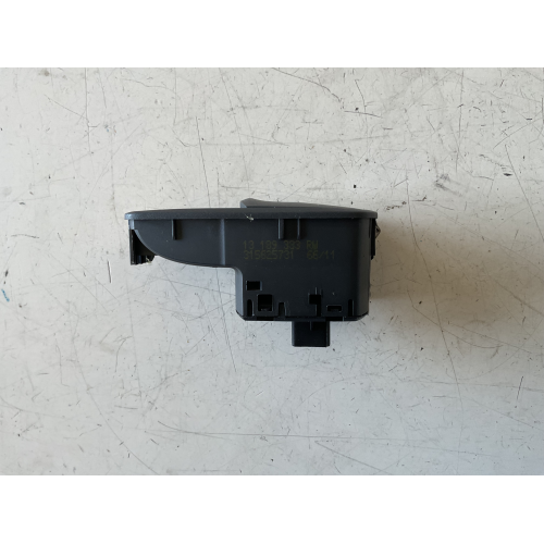 13189333 RW Pulsantiera alzavetro ant dx Opel Corsa D dal 2006 al 2014