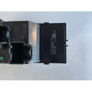 13301886 COMANDO INTERRUTTORE ALZAVETRO ANTERIORE DESTRO OPEL MERIVA ANNO 2012