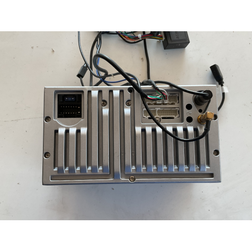RADIO CON NAVIGATORE VOLKSWAGEN GOLF VI POLO PASSAT NON ORIGINALE 