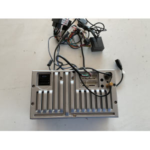 RADIO CON NAVIGATORE VOLKSWAGEN GOLF VI POLO PASSAT NON ORIGINALE 