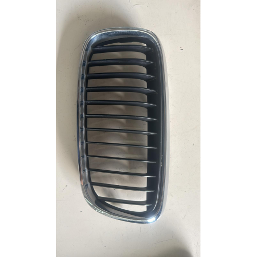 51.13 7 300 543 GRIGLIA PARAURTI ANTERIORE SINISTRA BMW SERIE 2 1.6 D 85KW 2015 216D B37C15A 51.13 7 379 609 