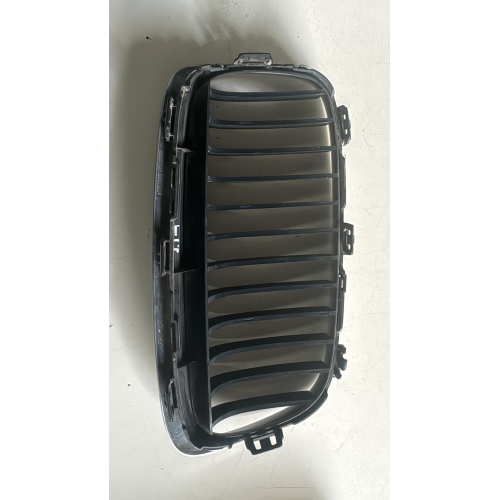 51.13 7 300 543 GRIGLIA PARAURTI ANTERIORE SINISTRA BMW SERIE 2 1.6 D 85KW 2015 216D B37C15A 51.13 7 379 609 