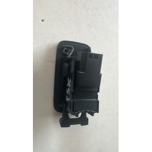 GX73-14717-AC PULSANTE COMANDO ALZAVETRO POSTERIORE SINISTRO JAGUAR XE 2.0 D 132KW 2016