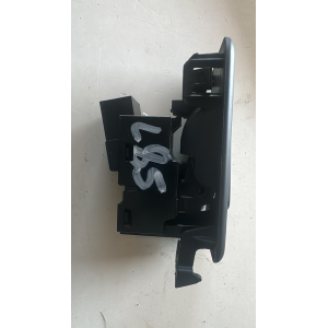GX73-14717-AC PULSANTE COMANDO ALZAVETRO POSTERIORE SINISTRO JAGUAR XE 2.0 D 132KW 2016