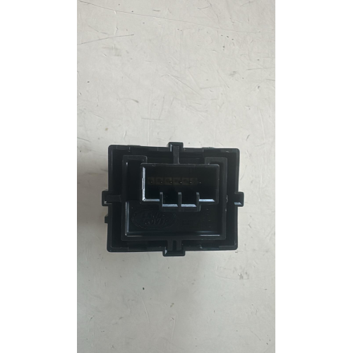 GX73-14017-EC COMANDO INTERRUTTORE CHIUSURA PORTE JAGUAR XE 2.0 D 132KW 2016 204DTD