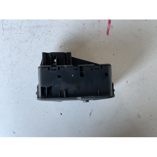 13258521 COMANDO ALZAVETRO ANTERIORE SINISTRO OPEL CORSA D ANNO 2010