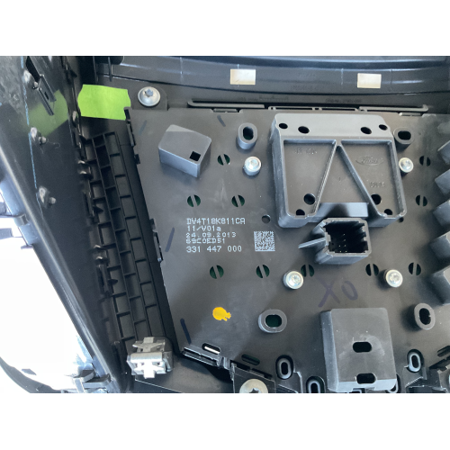 DV4T18K811CA COMANDO RADIO FORD KUGA 2.0 D 103KW 2015