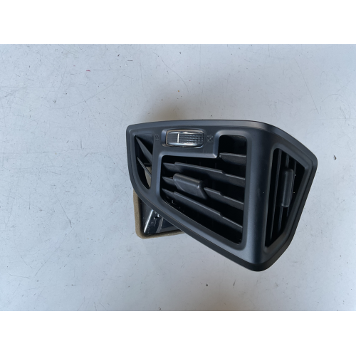 07464-000 BOCCHETTA DIFFUSORE ARIA FORD KUGA 2.0 D 103KW ANNO 2015