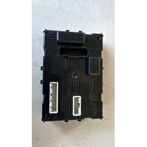 284B2BC520 CENTRALINA SCATOLA PORTA FUSIBILI NISSAN MICRA K12 1.2 B 59KW 2006 21677742-7H 00186801