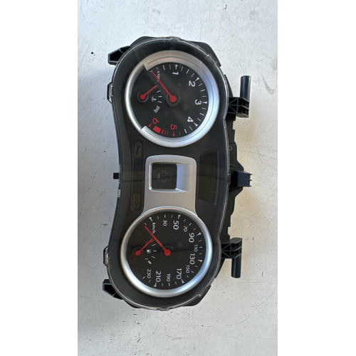 8200821001 QUADRO STRUMENTI VEGLIA CONTACHILOMETRI KM RENAULT CLIO 1.5 D 50KW 2010 K9K M7