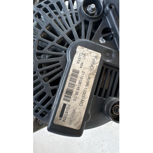 AV6N-10300-MD ALTERNATORE Ford Kuga 2.0 tdci 103kw ANNO 2015 Motore UFMA