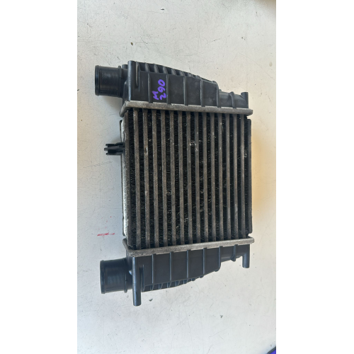 8200471885 RADIATORE INTERCOOLER RENAULT CLIO 1.5 DCI ANNO 2009
