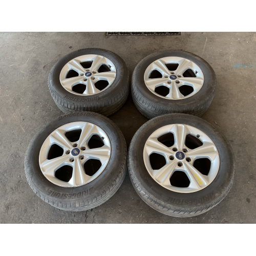 CJ5C-1007-B2B SET DI 4 CERCHI IN LEGA Ford Kuga II DM2 17  7,5JX17 ET52,5 5X108 GOMME IN REGALO