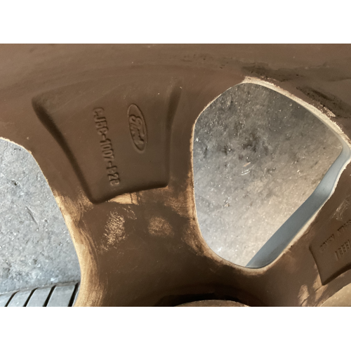 CJ5C-1007-B2B SET DI 4 CERCHI IN LEGA Ford Kuga II DM2 17  7,5JX17 ET52,5 5X108 GOMME IN REGALO