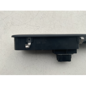 8200278436 E28983 PULSANTIERA ALZAVETRO ALZACRISTALLO ANTERIORE DESTRA RENAULT MODUS