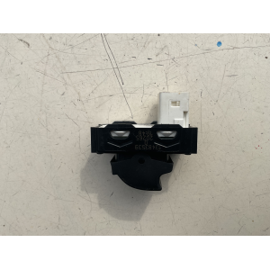 13483539 PULSANTE COMANDO ALZAVETRO CITROEN C3 ANNO 2018
