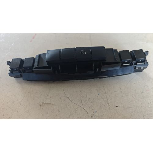 A2048703651 Pulsantiera Sensori Parcheggio Mercedes Benz GLK