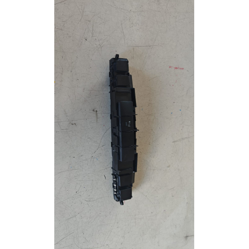 A2048703651 Pulsantiera Sensori Parcheggio Mercedes Benz GLK
