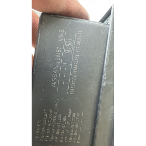 284B7 JD00B Body Computer Centralina FUSIBILI Modulo BCM BSI LEAR QASHQAI J10E/JJ10E 1.5 dCi