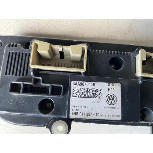 3AA907044B COMANDO CLIMA ARIA A/C VOLKSWAGEN PASSAT 2012 5HB 011 257 -10